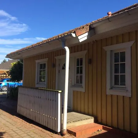 Apartament - Direkt Am Wasser *
