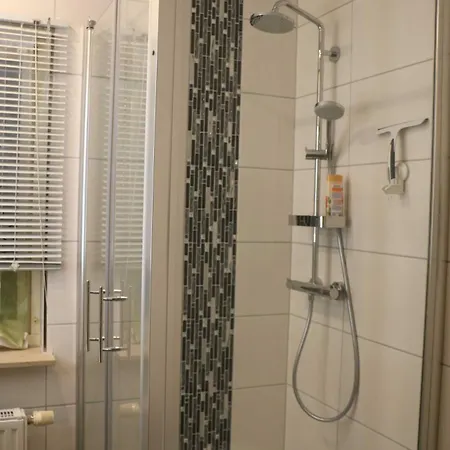 - Direkt Am Wasser דירה