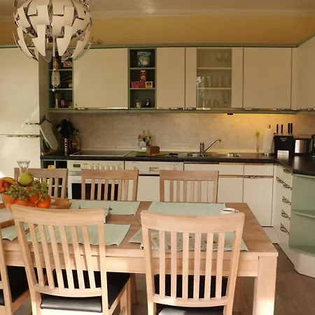 Apartment - Direkt Am Wasser