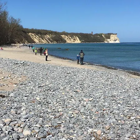 - Direkt Am Wasser Polchow (Vorpommern-Rugen)
