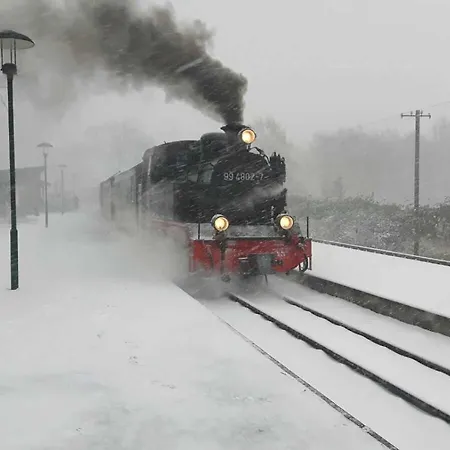 - Direkt Am Wasser Apartment Polchow (Vorpommern-Rugen)